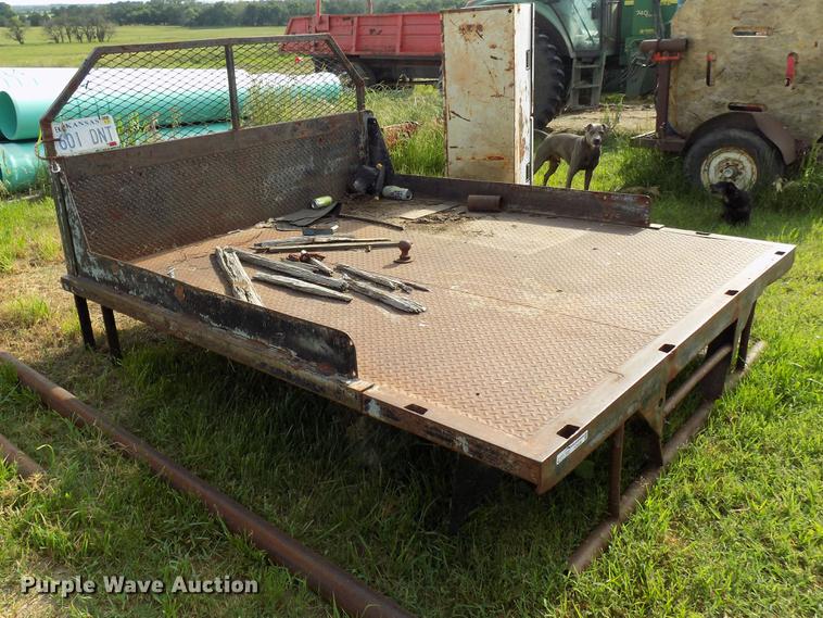 image for item FJ9299 Flatbed