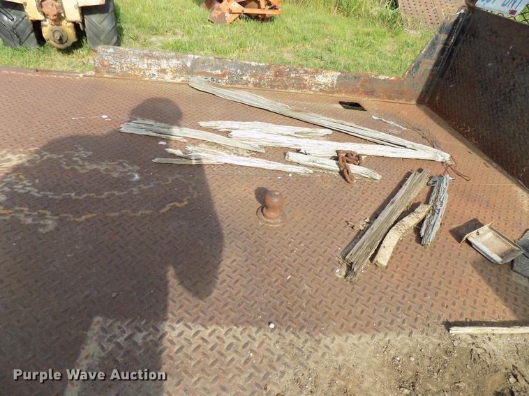 image for item FJ9299 Flatbed