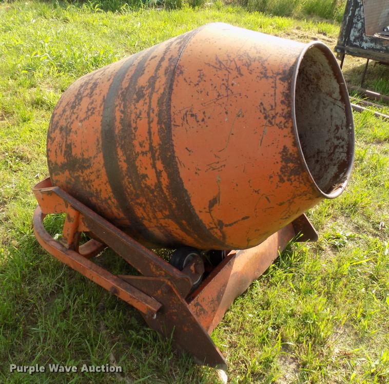 image for item FJ9300 Cement mixer