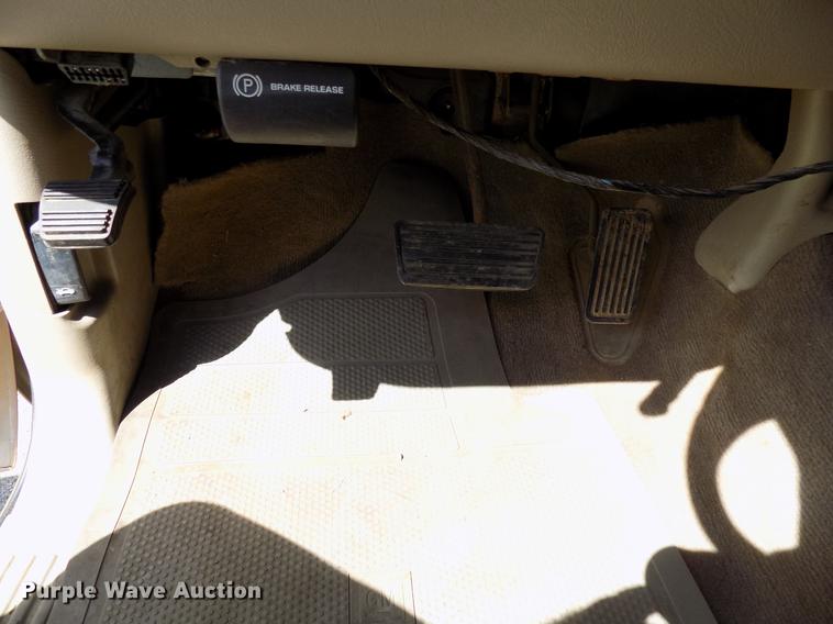 image for item FJ9313 2001 Chevrolet Silverado 2500 Ext. Cab pickup truck