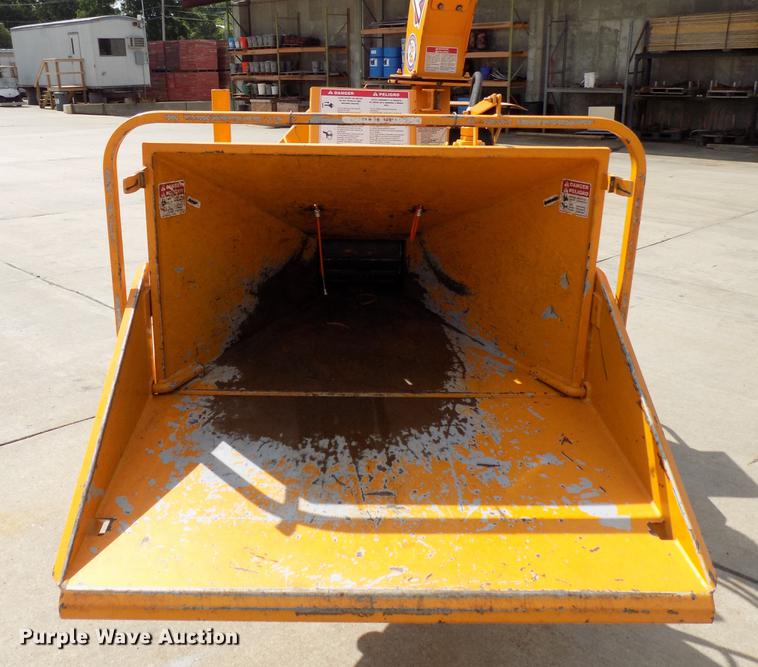 image for item FJ9316 2014 Bandit 65XP wood chipper