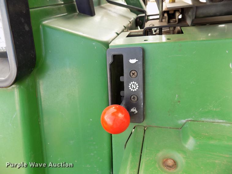 image for item FJ9319 John Deere 955 tractor