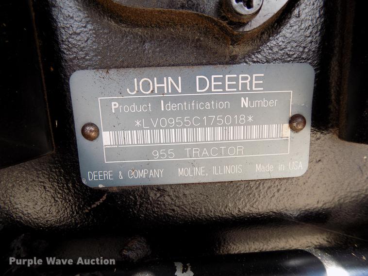 image for item FJ9319 John Deere 955 tractor