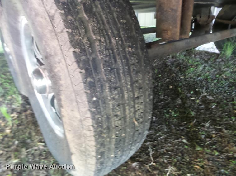 image for item FM9359 2013 Winnebago Lite Five camper