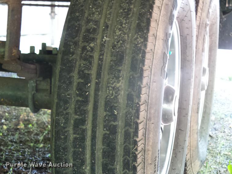 image for item FM9359 2013 Winnebago Lite Five camper