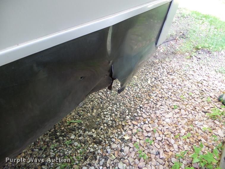 image for item FM9359 2013 Winnebago Lite Five camper