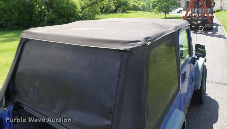 image for item FM9361 1997 Jeep Wrangler Sport SUV