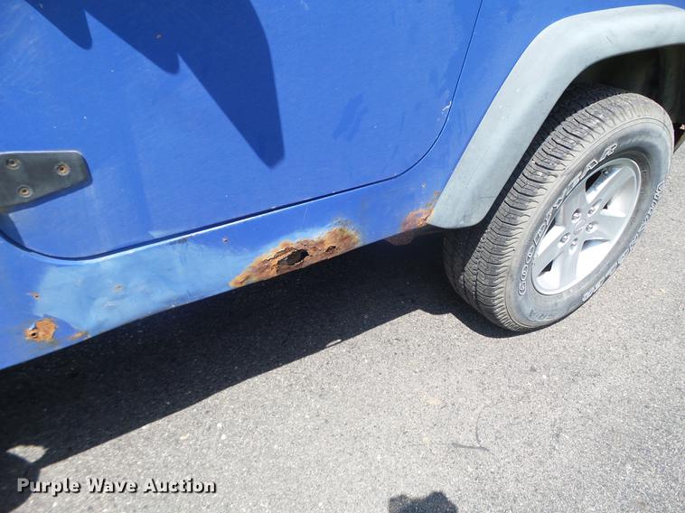 image for item FM9361 1997 Jeep Wrangler Sport SUV