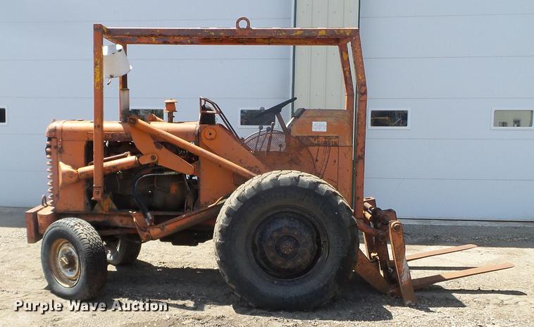 image for item FM9366 Tractomotive TL-10 wheel loader
