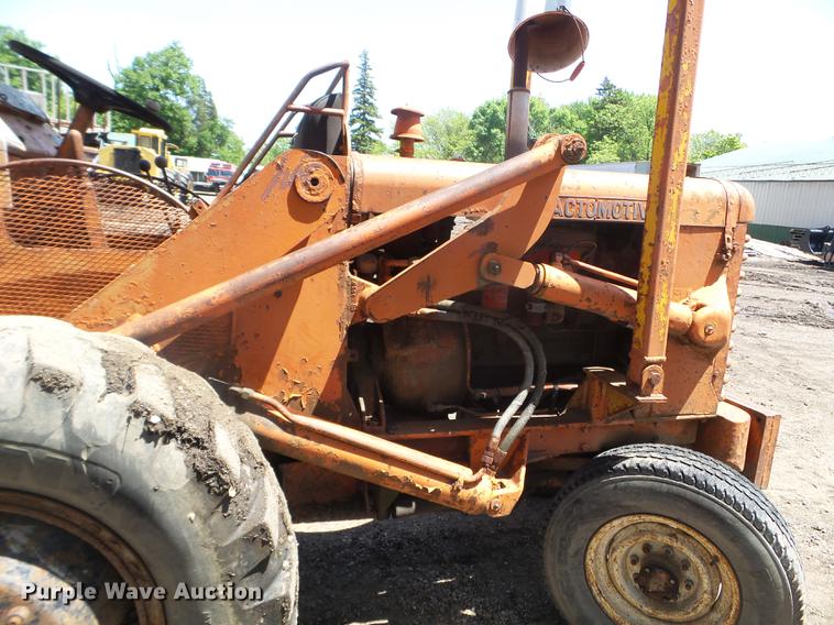 image for item FM9366 Tractomotive TL-10 wheel loader