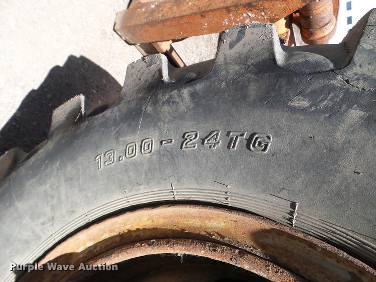 image for item FM9366 Tractomotive TL-10 wheel loader