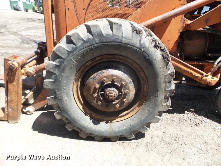 image for item FM9366 Tractomotive TL-10 wheel loader