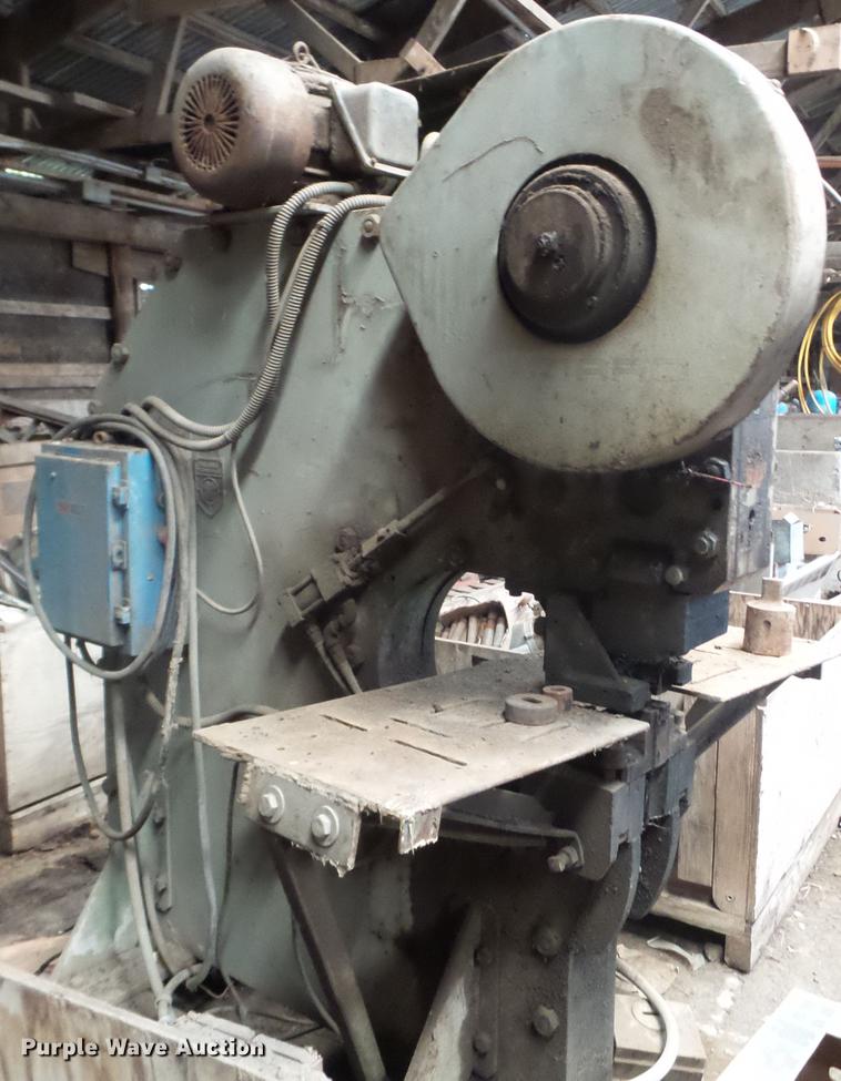 image for item FM9378 Oringal Peddinghaus punch press