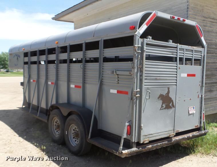 image for item FM9379 1986 Bonanza livestock trailer