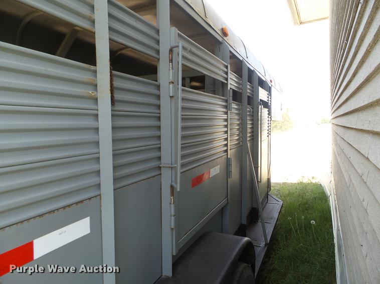 image for item FM9379 1986 Bonanza livestock trailer