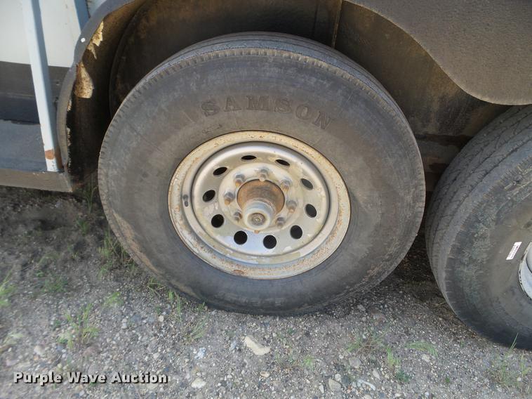 image for item FM9379 1986 Bonanza livestock trailer