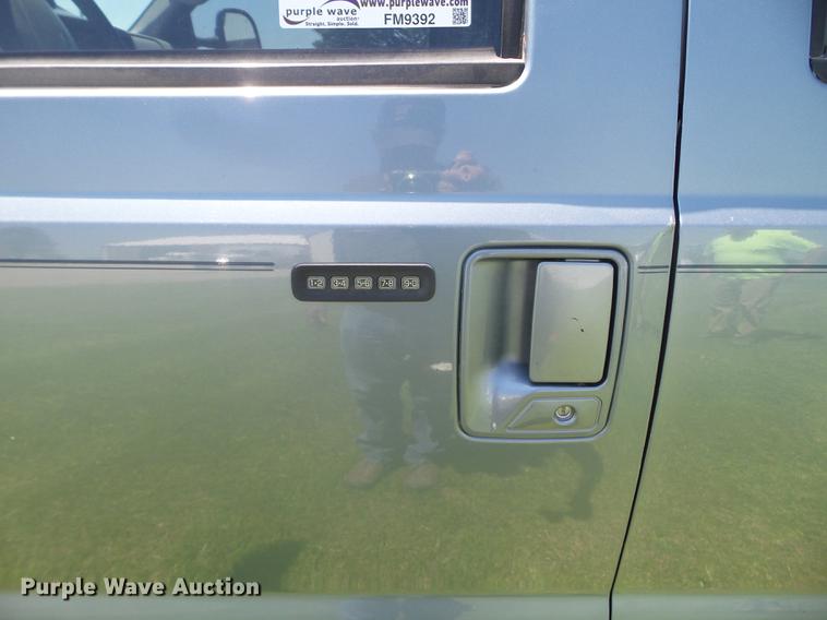 image for item FM9392 2000 Ford Excursion XLT SUV