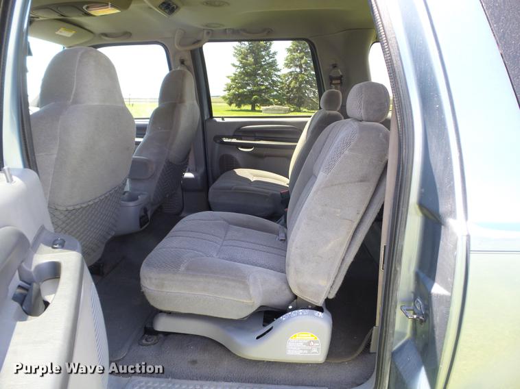 image for item FM9392 2000 Ford Excursion XLT SUV