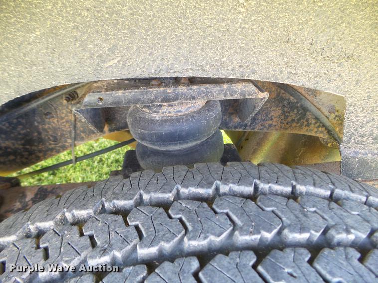 image for item FM9392 2000 Ford Excursion XLT SUV