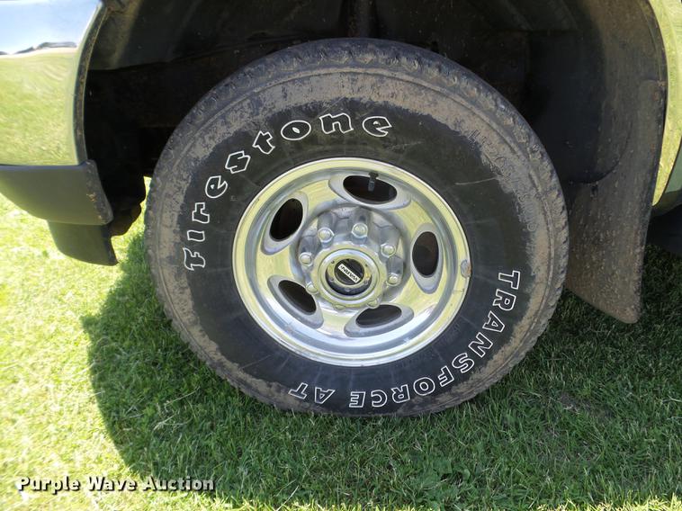 image for item FM9392 2000 Ford Excursion XLT SUV