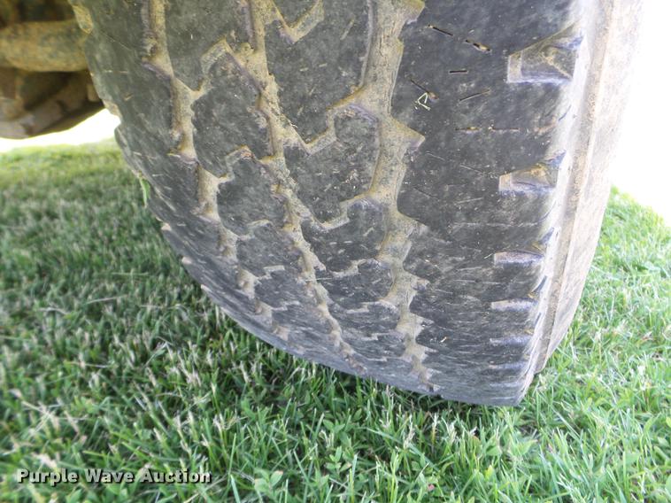 image for item FM9392 2000 Ford Excursion XLT SUV