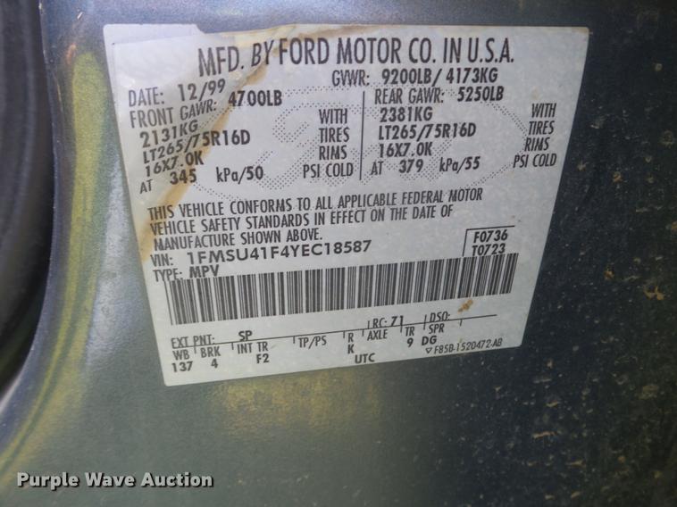 image for item FM9392 2000 Ford Excursion XLT SUV