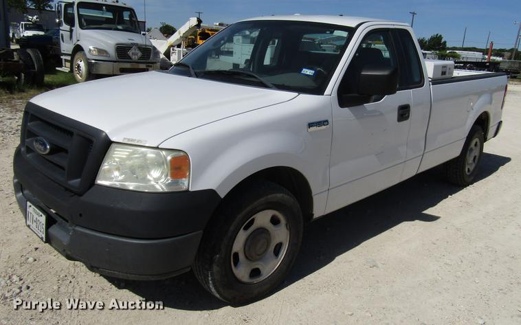 image for item FO9282 2005 Ford F150 pickup truck