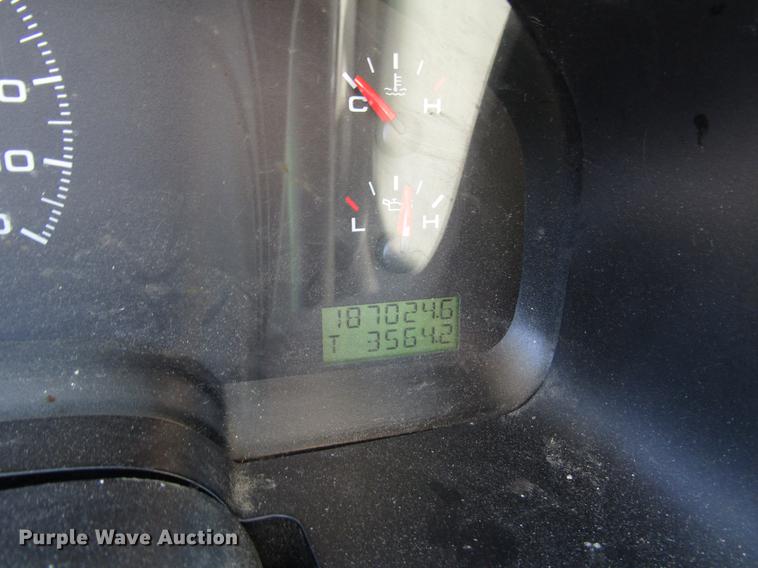 image for item FO9282 2005 Ford F150 pickup truck