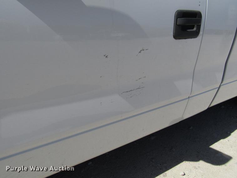 image for item FO9282 2005 Ford F150 pickup truck