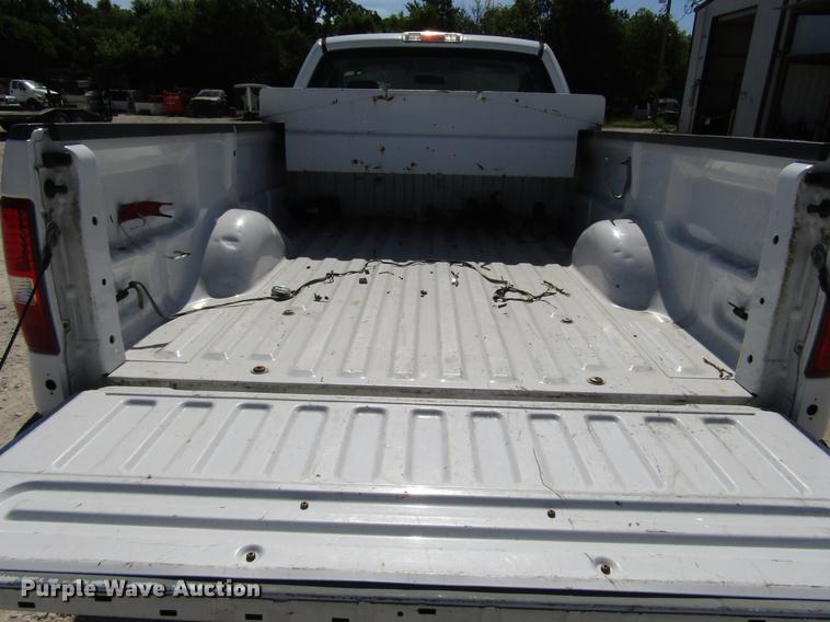 image for item FO9282 2005 Ford F150 pickup truck