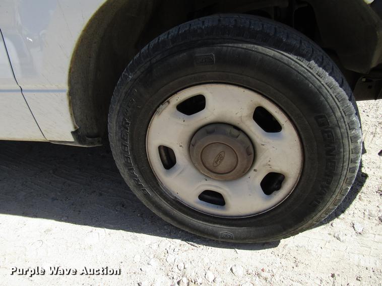 image for item FO9282 2005 Ford F150 pickup truck