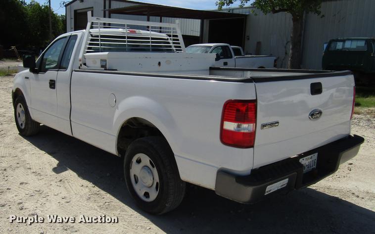 image for item FO9283 2005 Ford F150 pickup truck