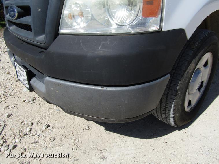 image for item FO9283 2005 Ford F150 pickup truck