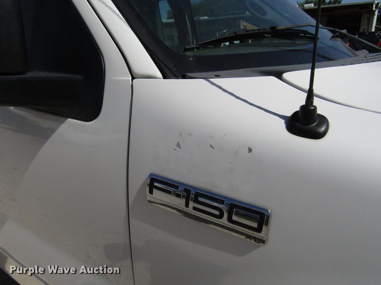 image for item FO9283 2005 Ford F150 pickup truck