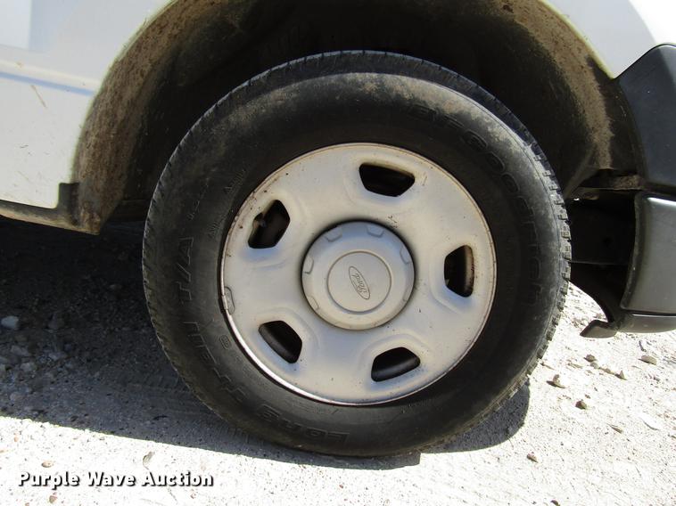 image for item FO9283 2005 Ford F150 pickup truck