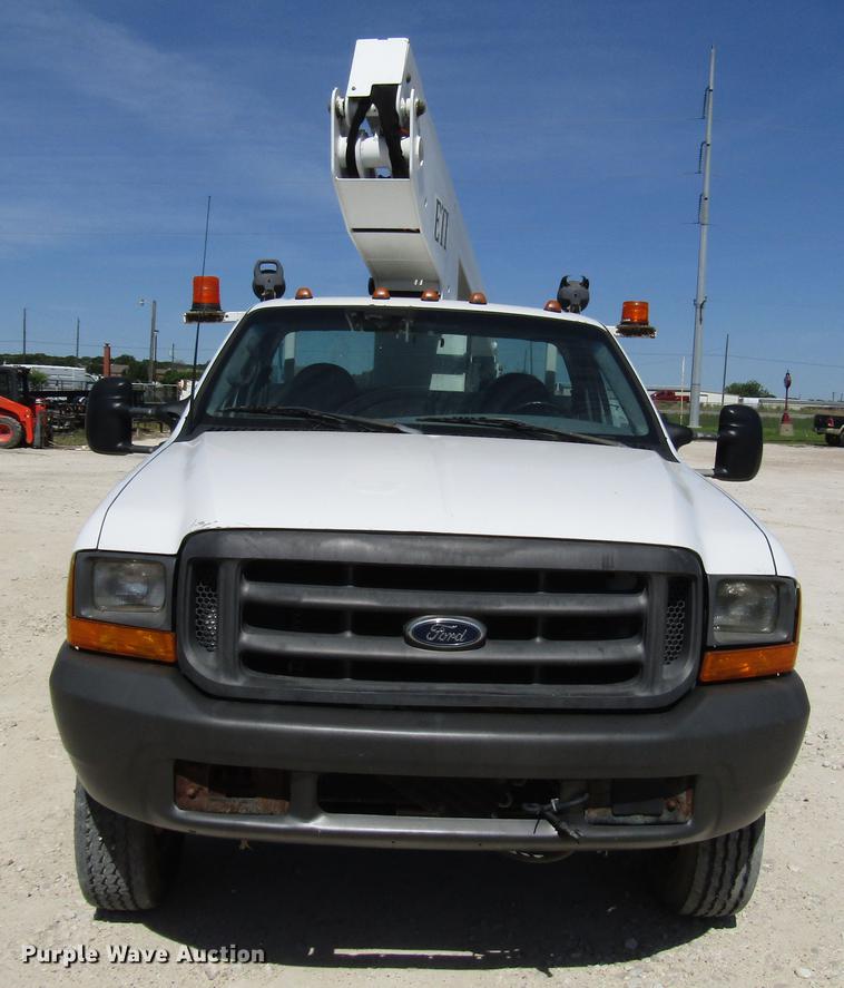 image for item FO9284 1999 Ford F550 bucket truck