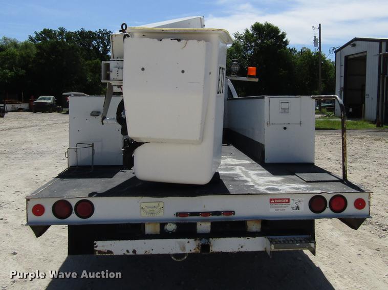 image for item FO9284 1999 Ford F550 bucket truck