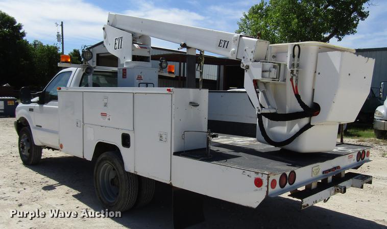 image for item FO9284 1999 Ford F550 bucket truck