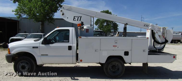 image for item FO9284 1999 Ford F550 bucket truck