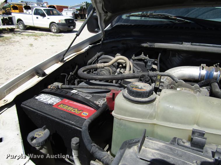 image for item FO9284 1999 Ford F550 bucket truck