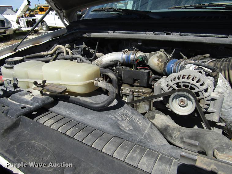 image for item FO9284 1999 Ford F550 bucket truck