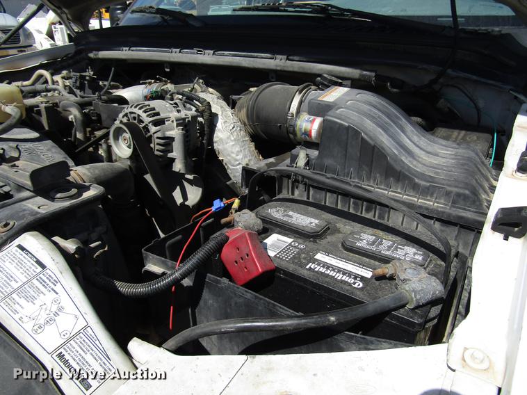 image for item FO9284 1999 Ford F550 bucket truck