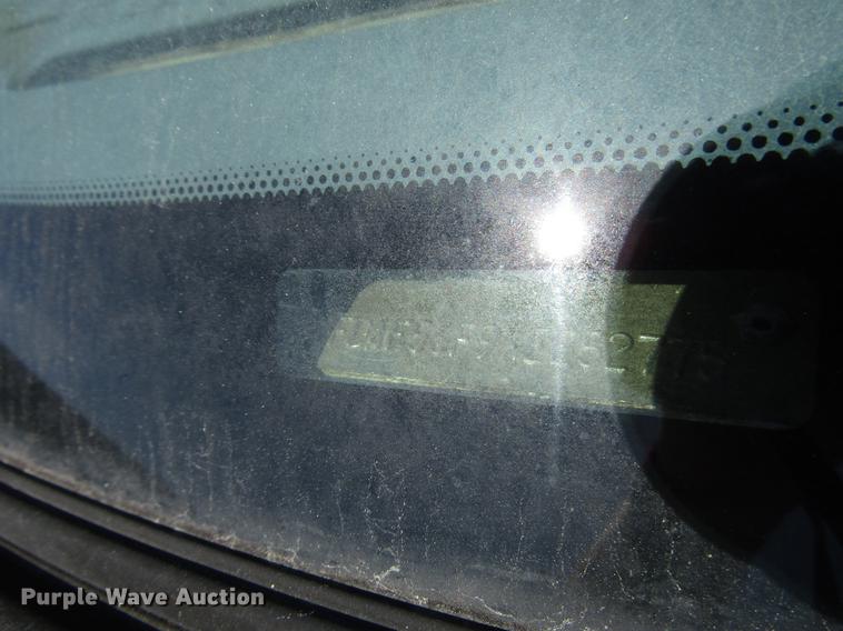 image for item FO9284 1999 Ford F550 bucket truck