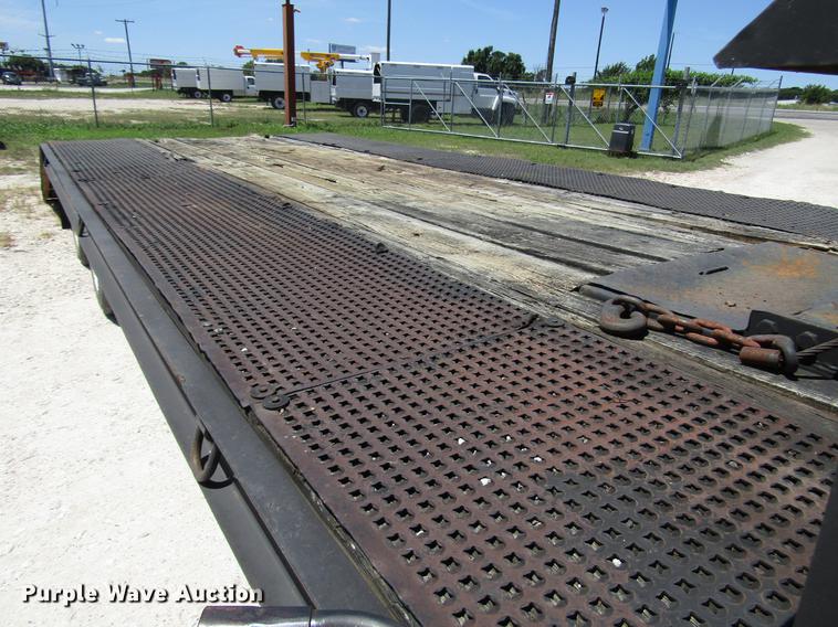 image for item FO9294 1995 Trail-Eze DA5428 equipment trailer