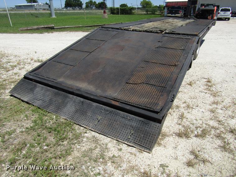 image for item FO9294 1995 Trail-Eze DA5428 equipment trailer