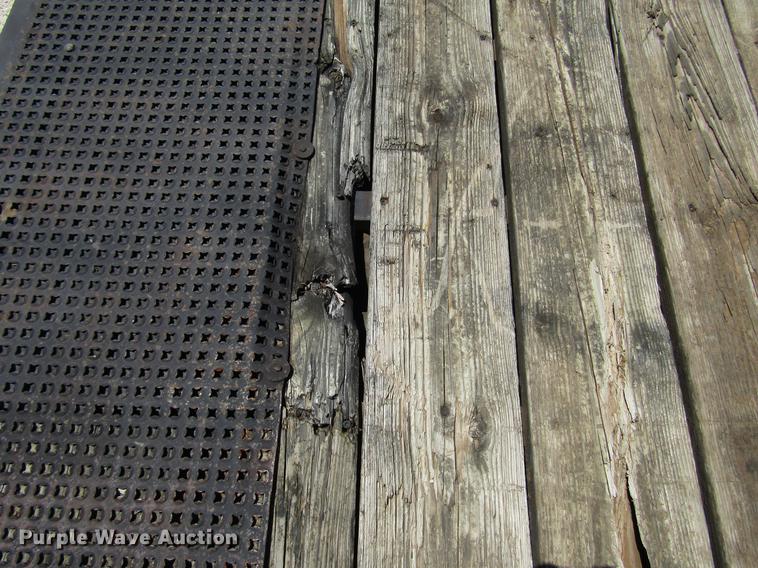 image for item FO9294 1995 Trail-Eze DA5428 equipment trailer