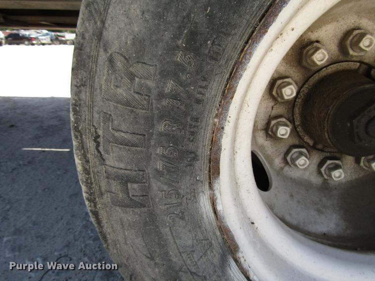 image for item FO9294 1995 Trail-Eze DA5428 equipment trailer