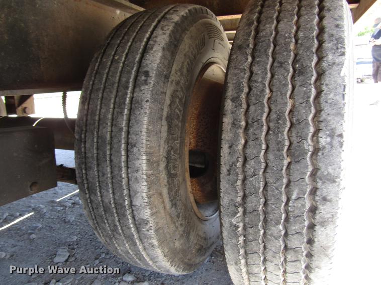 image for item FO9294 1995 Trail-Eze DA5428 equipment trailer