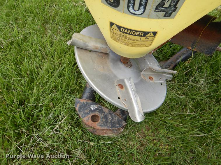 image for item FQ9877 (2) spreaders