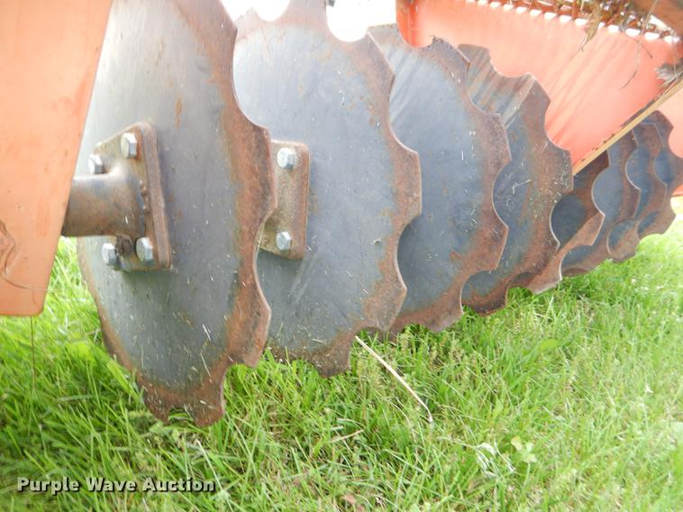 image for item FQ9882 Land Pride CR2572 disk